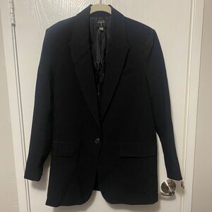 Black oversized Tahari Blazer, Size 8